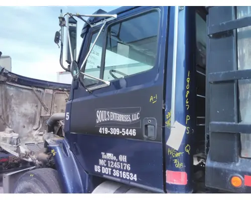 Door Assembly, Front FREIGHTLINER FL70 1991-2005 LKQ Heavy Truck - Goodys