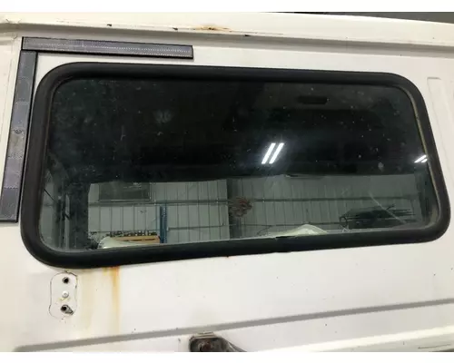 Back Glass Freightliner FL70 Vander Haags Inc Sf