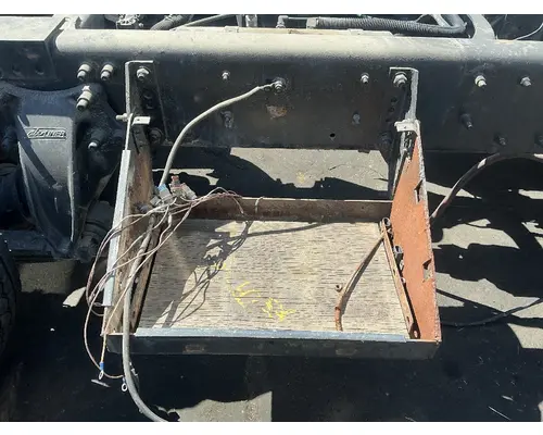 Battery Box FREIGHTLINER FL70 Geco - Fresno
