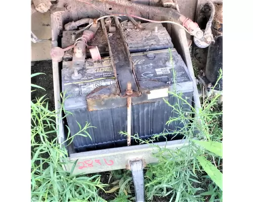 Battery Box FREIGHTLINER FL70 Sam's Riverside Truck Parts Inc