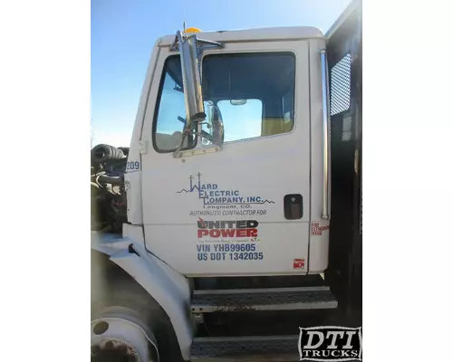 Cab FREIGHTLINER FL70 DTI Trucks