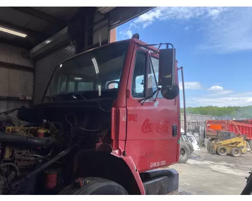 Cab Freightliner FL70 Complete Recycling