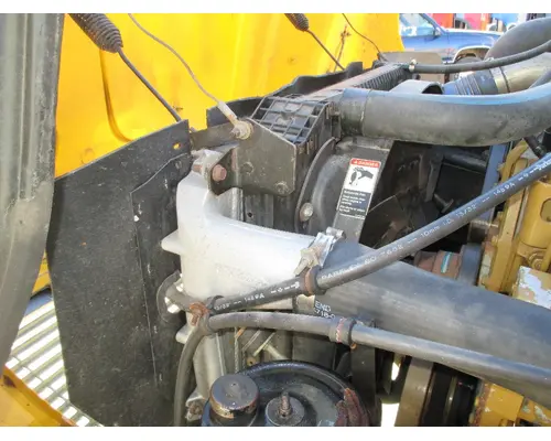 Cooling Assy. (Rad., Cond., ATAAC) FREIGHTLINER FL70 Dutchers Inc   Heavy Truck Div  Ny