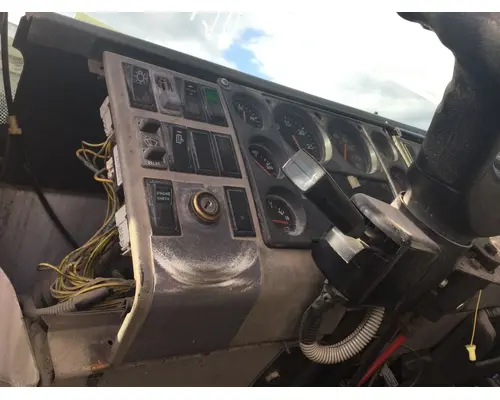 Dash Panel Freightliner FL70 Vander Haags Inc Sp