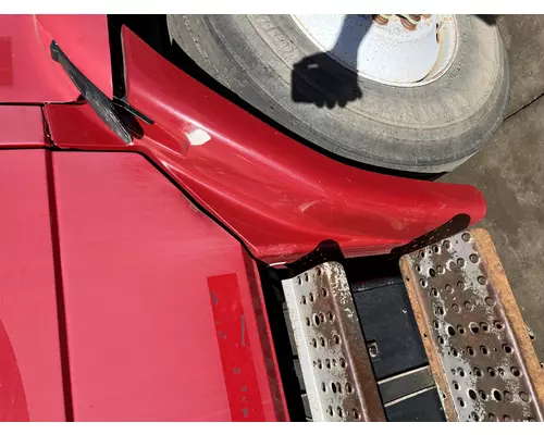 Fender Extension FREIGHTLINER FL70 DTI Trucks