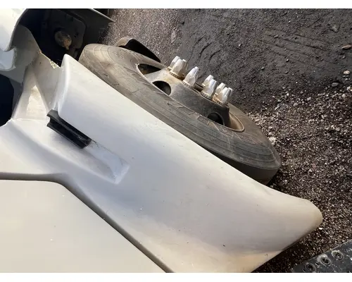 Fender Extension FREIGHTLINER FL70 DTI Trucks
