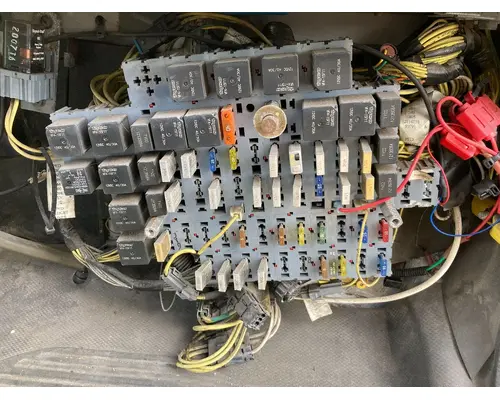 Fuse Box Freightliner FL70 Vander Haags Inc Col