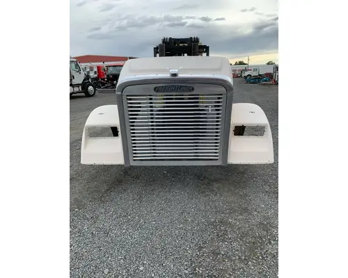 Hood FREIGHTLINER FL70 Hagerman Inc.