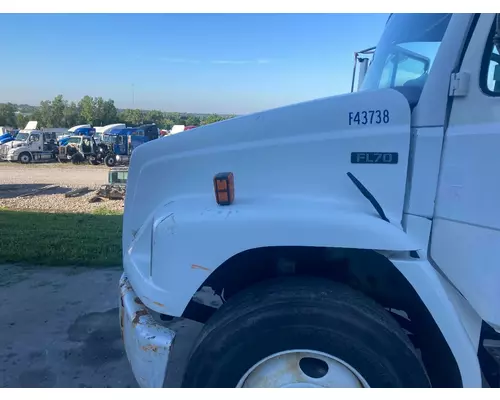 Hood Freightliner FL70 Vander Haags Inc Kc