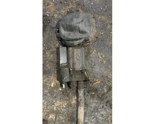 Hydraulic Pump/PTO Pump FREIGHTLINER FL70 Truck Salvage International Inc