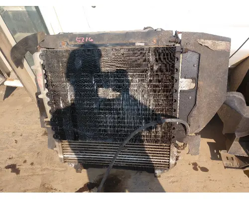Intercooler FREIGHTLINER FL70 Crest Truck Parts