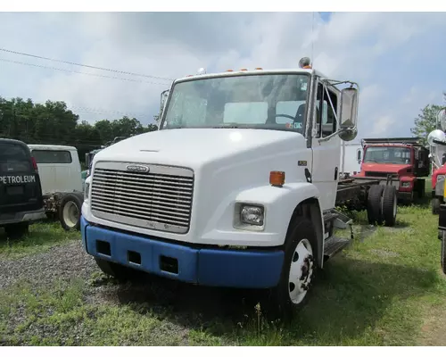 Complete Vehicle FREIGHTLINER FL70 WM. Cohen &amp; Sons