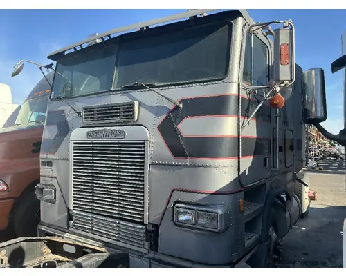 Cab FREIGHTLINER FLA USF-1E HIGH Geco - Fresno
