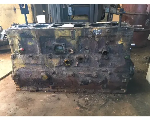 Cylinder Block FREIGHTLINER FLA104 Morrison's Truck Salvage Ltd.