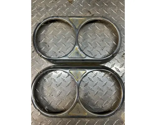 Headlamp Assembly FREIGHTLINER FLB HIGH Hatch Trucking &amp; Salvage Parts LLC