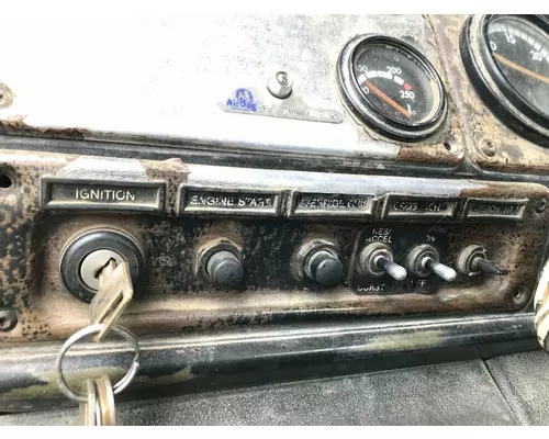 Dash Panel Freightliner FLC112 Vander Haags Inc Kc