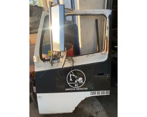 Door Assembly, Front FREIGHTLINER FLC112 Truck Salvage International Inc