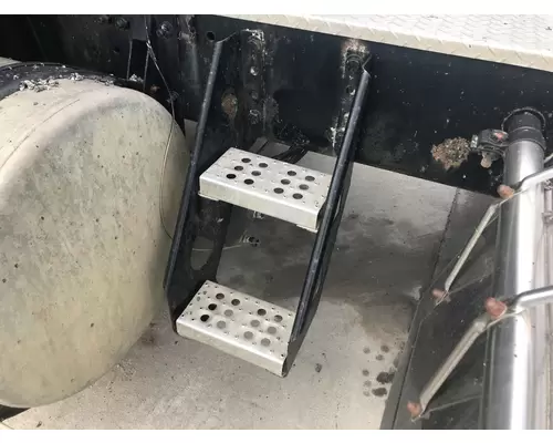 Brackets, Misc. Freightliner FLC112 Vander Haags Inc Kc
