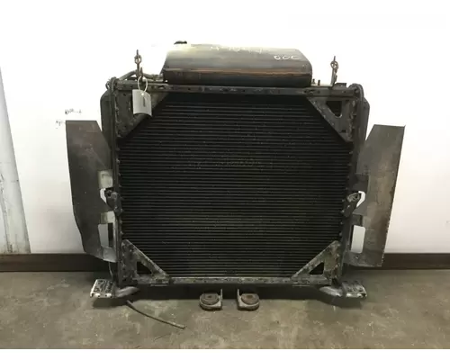 Radiator Freightliner FLC112 Vander Haags Inc Sp