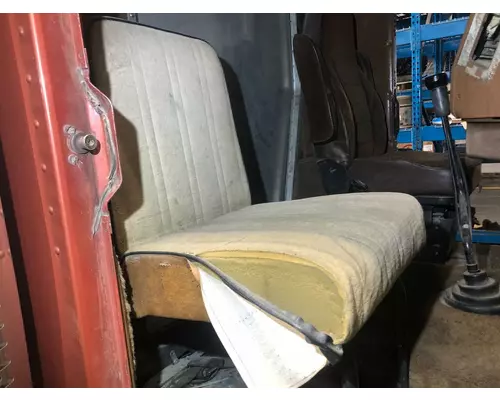 Seat, Front Freightliner FLC112 Vander Haags Inc Sf