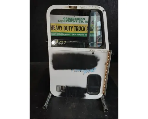 Door Assembly, Front FREIGHTLINER FLC120 Geco - Fresno