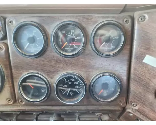 Instrument Cluster Freightliner FLC Complete Recycling Group LLC