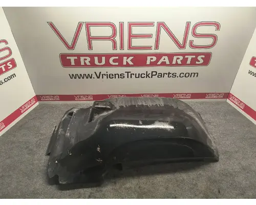 Inner Fender FREIGHTLINER FLCC Vriens Truck Parts