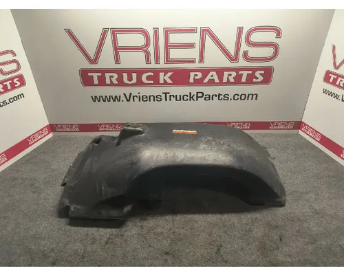 Inner Fender FREIGHTLINER FLCC Vriens Truck Parts