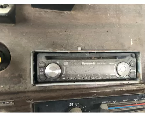 Radio Freightliner FLD112 Vander Haags Inc Sp