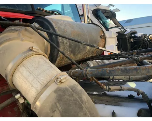 Air Cleaner Freightliner FLD112 Vander Haags Inc Sp