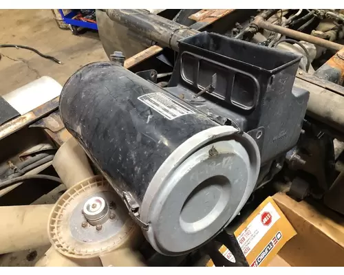 Air Cleaner Freightliner FLD112 Vander Haags Inc Dm