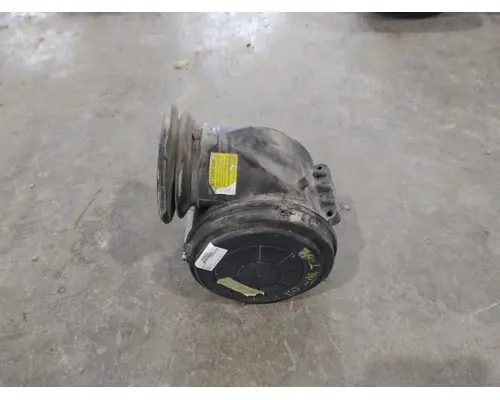Air Cleaner FREIGHTLINER FLD112 LKQ Thompson Motors - Wykoff