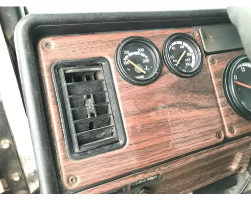 Dash Assembly Freightliner FLD112 Vander Haags Inc Sp