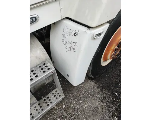 Fender Extension FREIGHTLINER FLD112 Crj Heavy Trucks And Parts