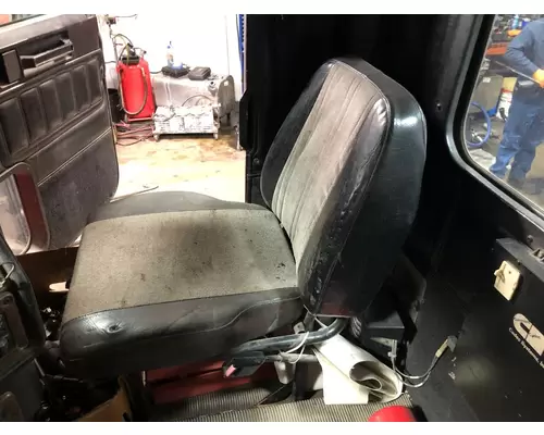 Seat, Front Freightliner FLD112 Vander Haags Inc Dm