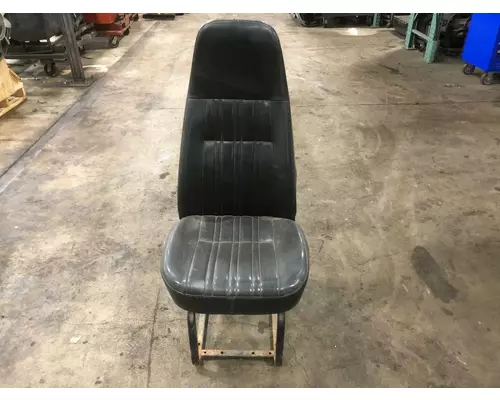 Seat, Front Freightliner FLD112 Vander Haags Inc WM