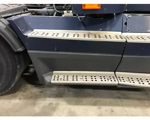 Skirt Freightliner FLD112 Vander Haags Inc Sf