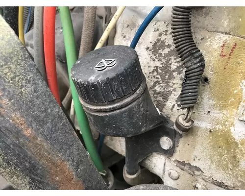 Windshield Washer Reservoir Freightliner FLD112 Vander Haags Inc Cb