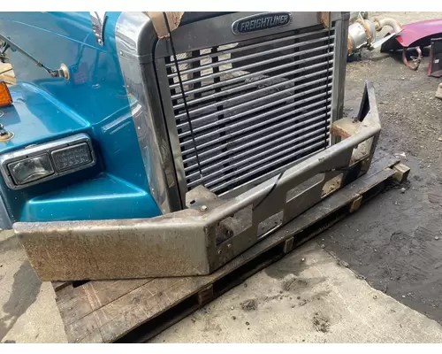 Bumper Assembly, Front Freightliner FLD112SD Complete Recycling