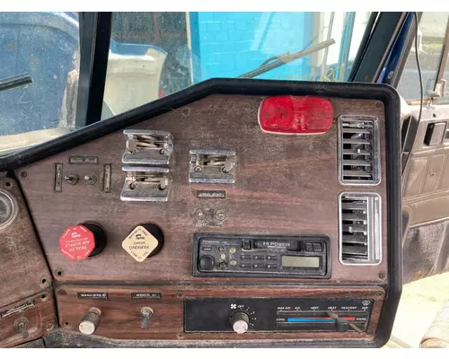 Dash Panel Freightliner FLD112SD Vander Haags Inc Dm
