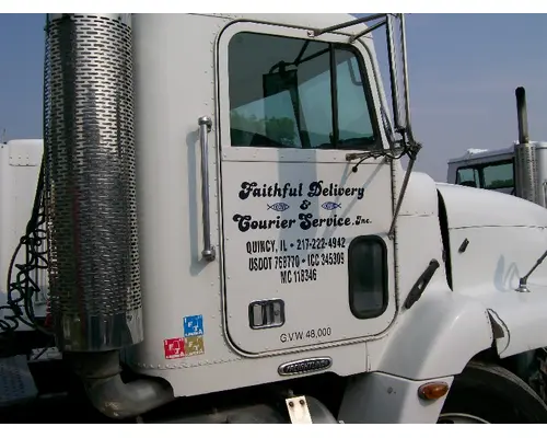 Pickup Cab (Shell) FREIGHTLINER FLD112SD B &amp; W Truck Repair Inc.