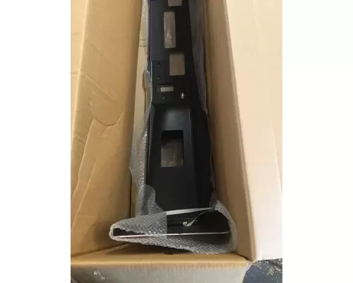 Bumper Assembly, Front FREIGHTLINER FLD120 1989-2003 LKQ Heavy Truck - Goodys