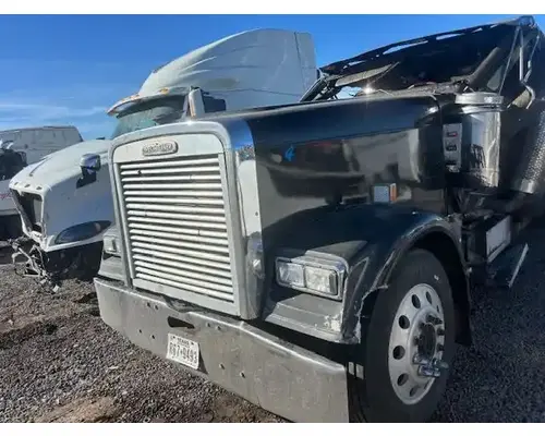 Hood Freightliner FLD120 CLASSIC Holst Truck Parts