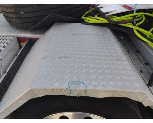 Fender Moulding FREIGHTLINER FLD120 SD LKQ KC Truck Parts - Inland Empire