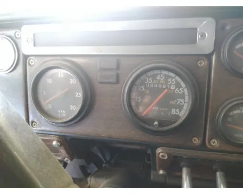 Instrument Cluster FREIGHTLINER FLD120 SD LKQ Heavy Truck - Tampa