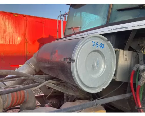 Air Cleaner Freightliner FLD120 Vander Haags Inc Sp