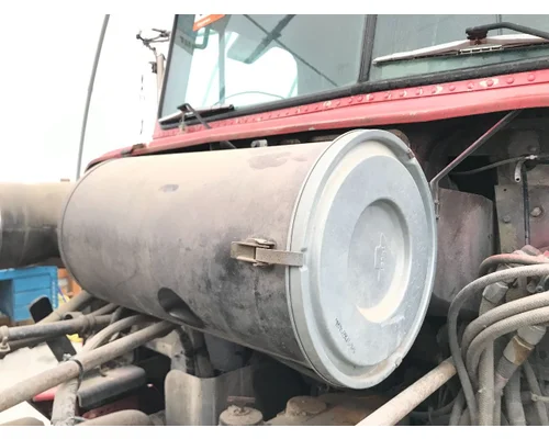 Air Cleaner Freightliner FLD120 Vander Haags Inc CB