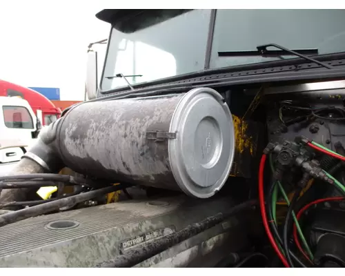 Air Cleaner FREIGHTLINER FLD120 LKQ Heavy Truck - Tampa