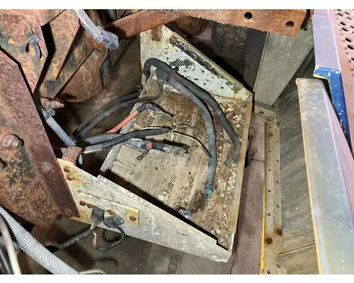 Battery Box Freightliner FLD120 Vander Haags Inc Sf