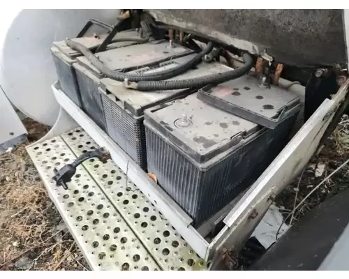 Battery Box Freightliner FLD120 Complete Recycling Group LLC